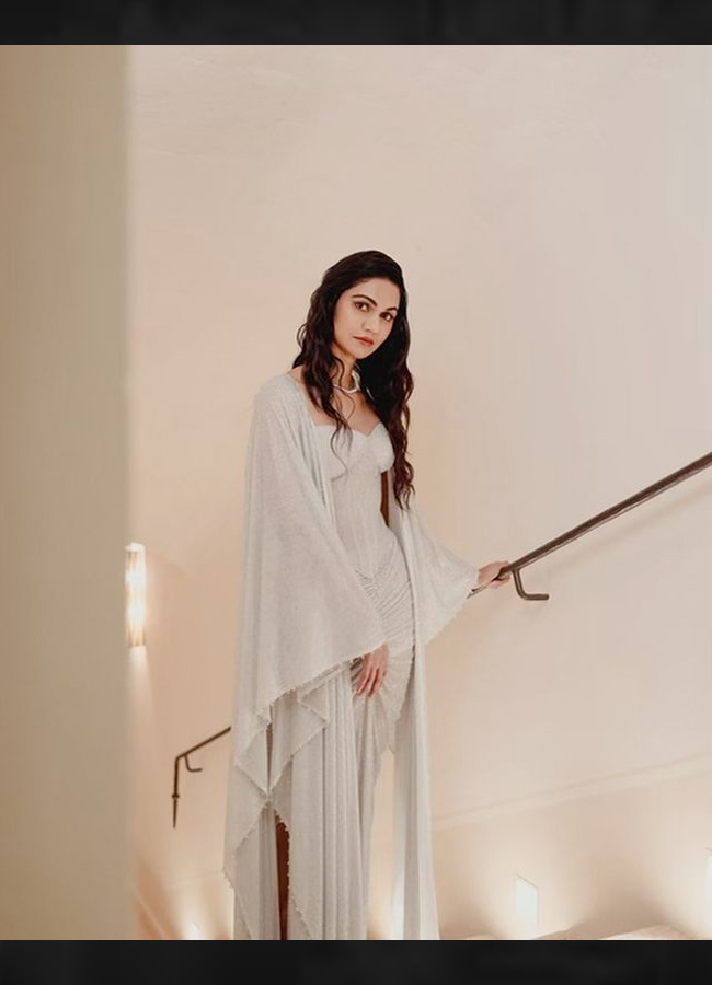 sneha-photos.jpg 12