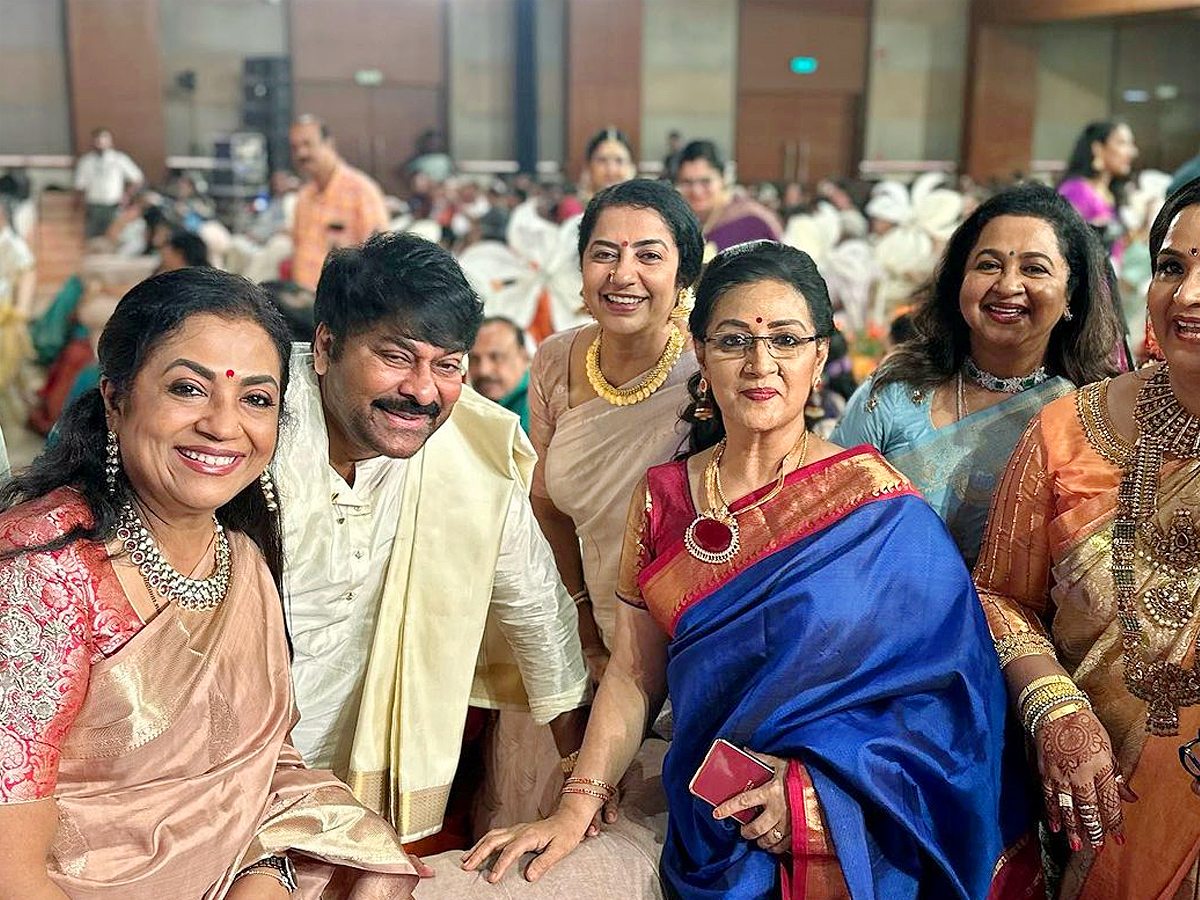 Actress_20Karthika_20Nair_20Wedding_20PHotos_17.jpg 16