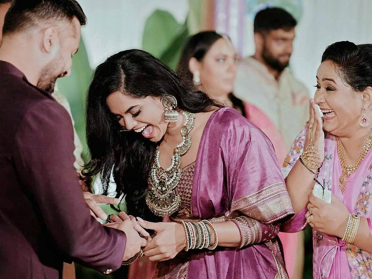 Actress_20Karthika_20Nair_20Wedding_20PHotos_7.jpg 7