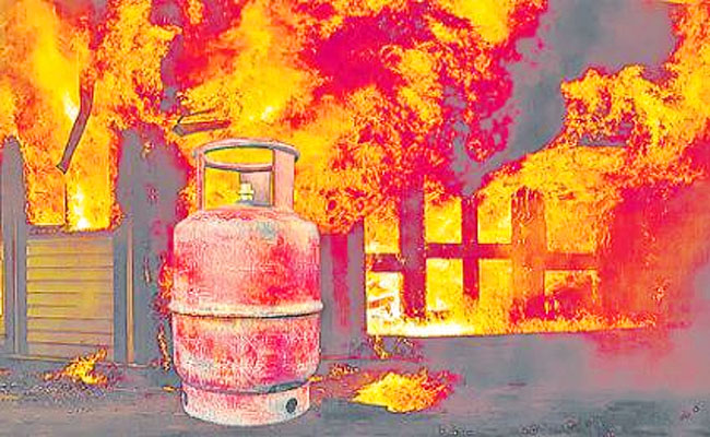 Gas-Cylinder-Exploded-Vizianagaram-District.jpg