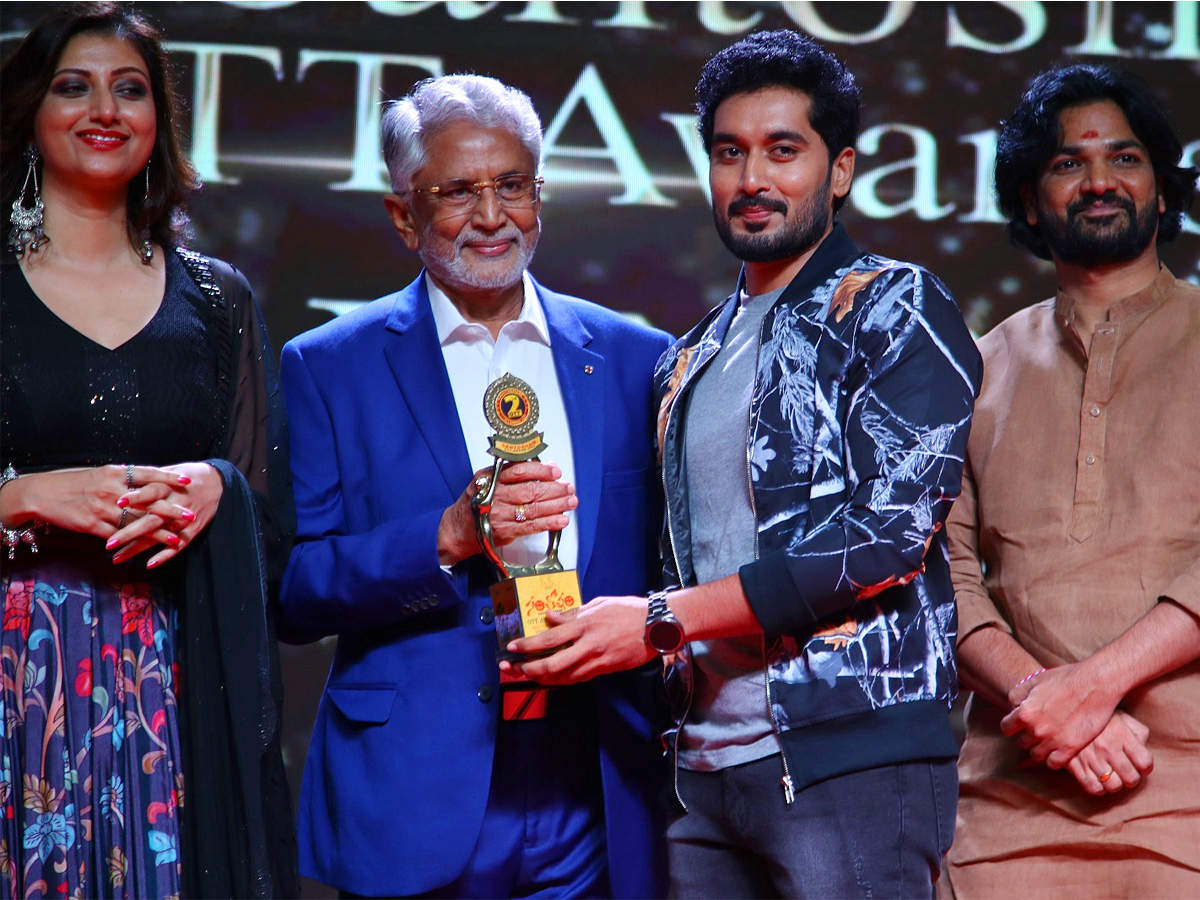 Santosham_20OTT_20Awards_20Photos_12.jpg 13