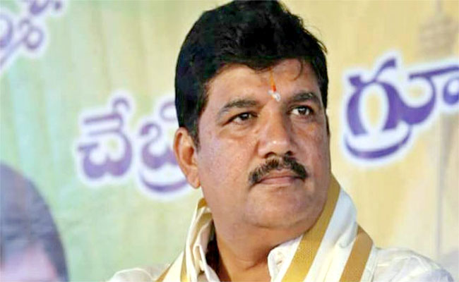 TDP-Dhulipalla-Narendra-Escape_0.jpg
