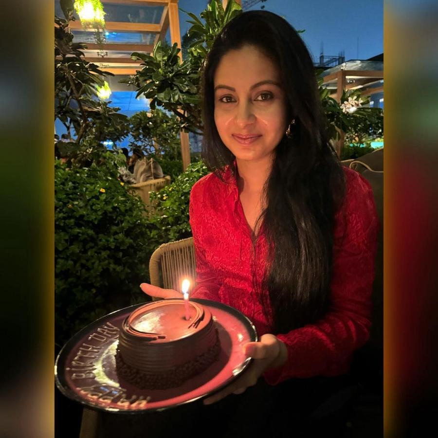 Abhinaya-03.jpg 4
