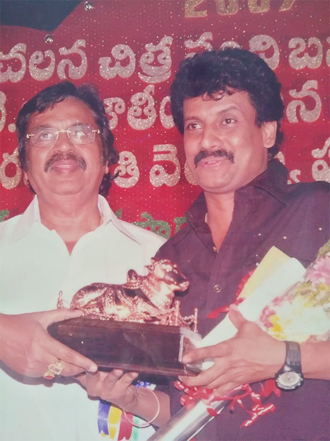 Actor_20Uttej_20unseen_20photos-5.jpg 5