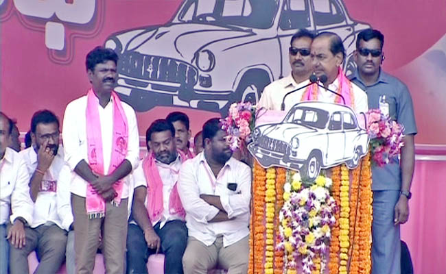Manakonduru-KCR.jpg