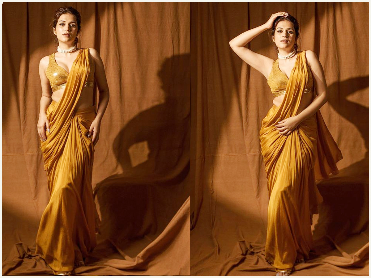 Shraddha-Das-Top-Pics.jpg 1