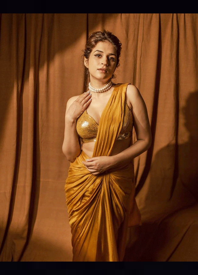 Shraddha-Das-latest-photos.jpg 7