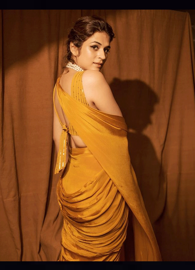 Shraddha-Das.jpg 2