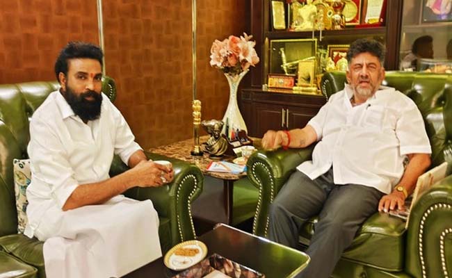 Sriramulu-DK-Shivakumar.jpg