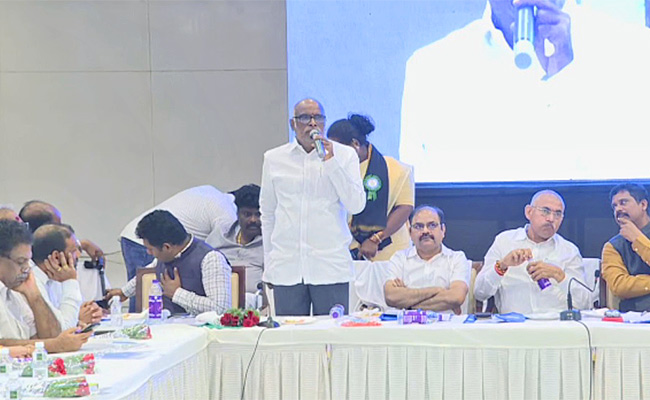 YSRCP-Leaders-Key-Comments-On-Caste.jpg