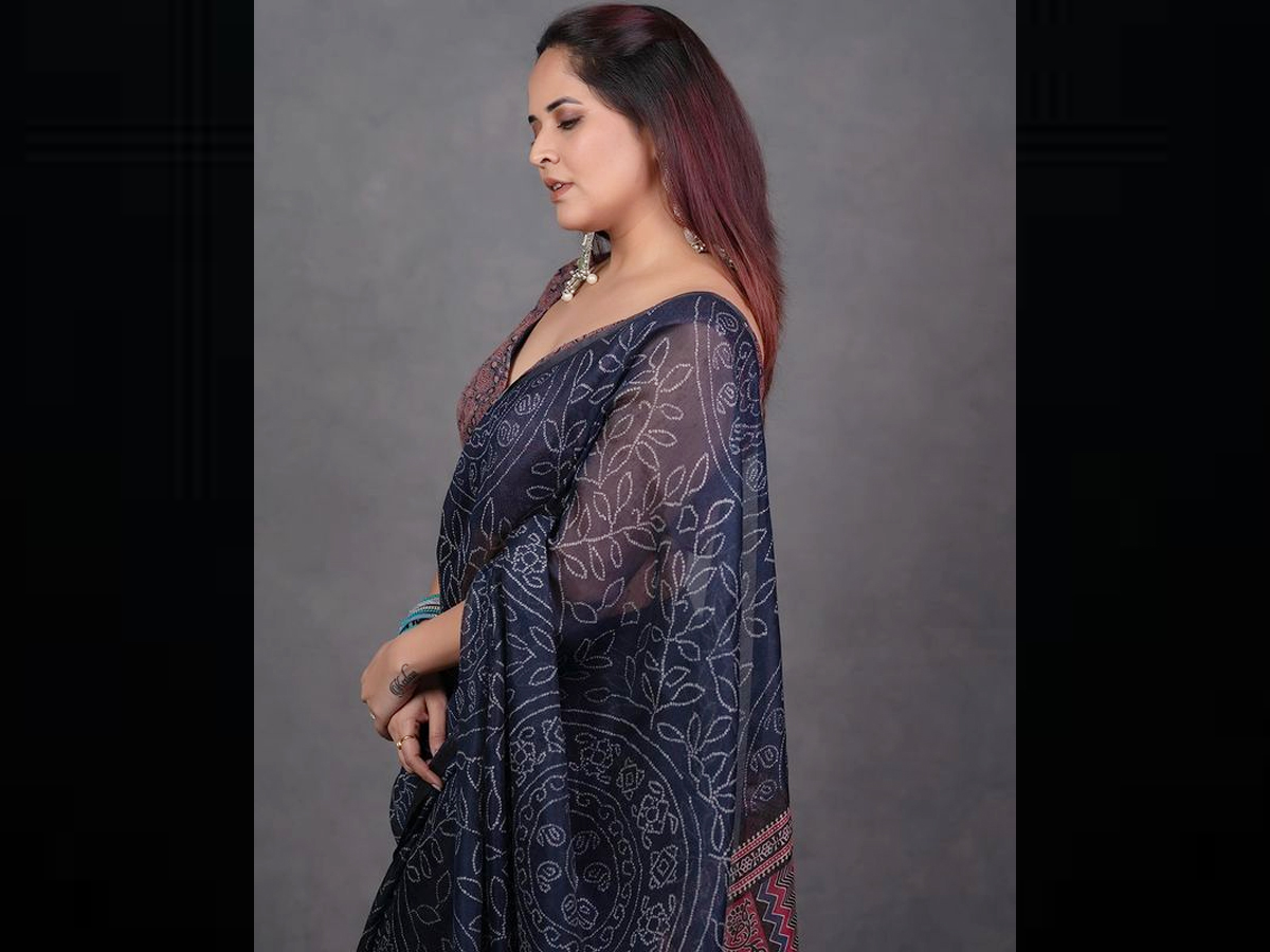 Anasuya-Bharadwaj-Insta-Pics.jpg 5