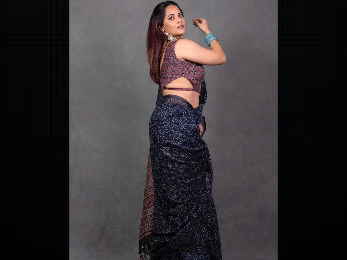 Anasuya-Bharadwaj-Latest-Hot-Photos.jpg 6
