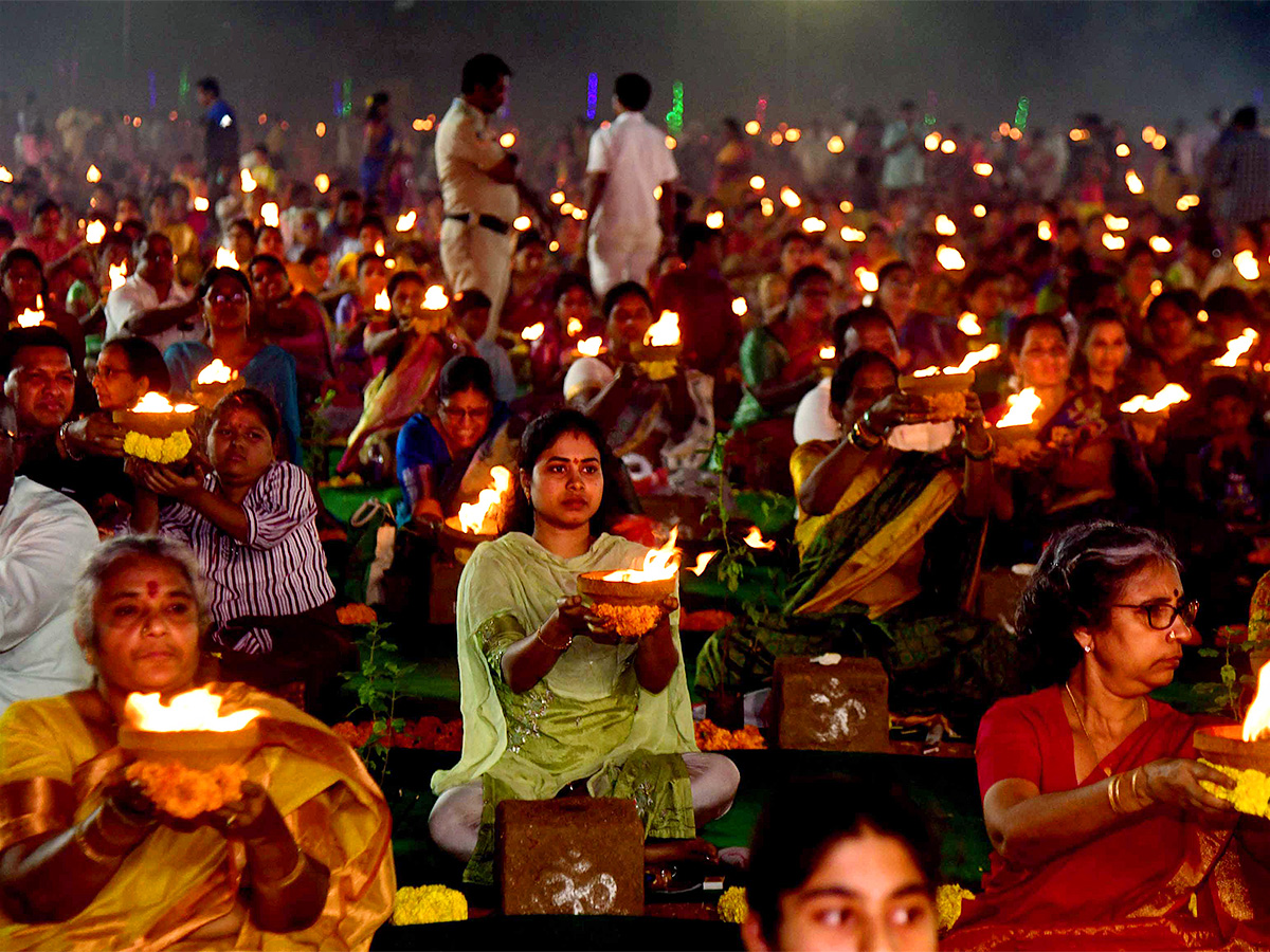 Karthika_20Deepotsavam_20In_20Tirupati_20Photos-1.jpg 1