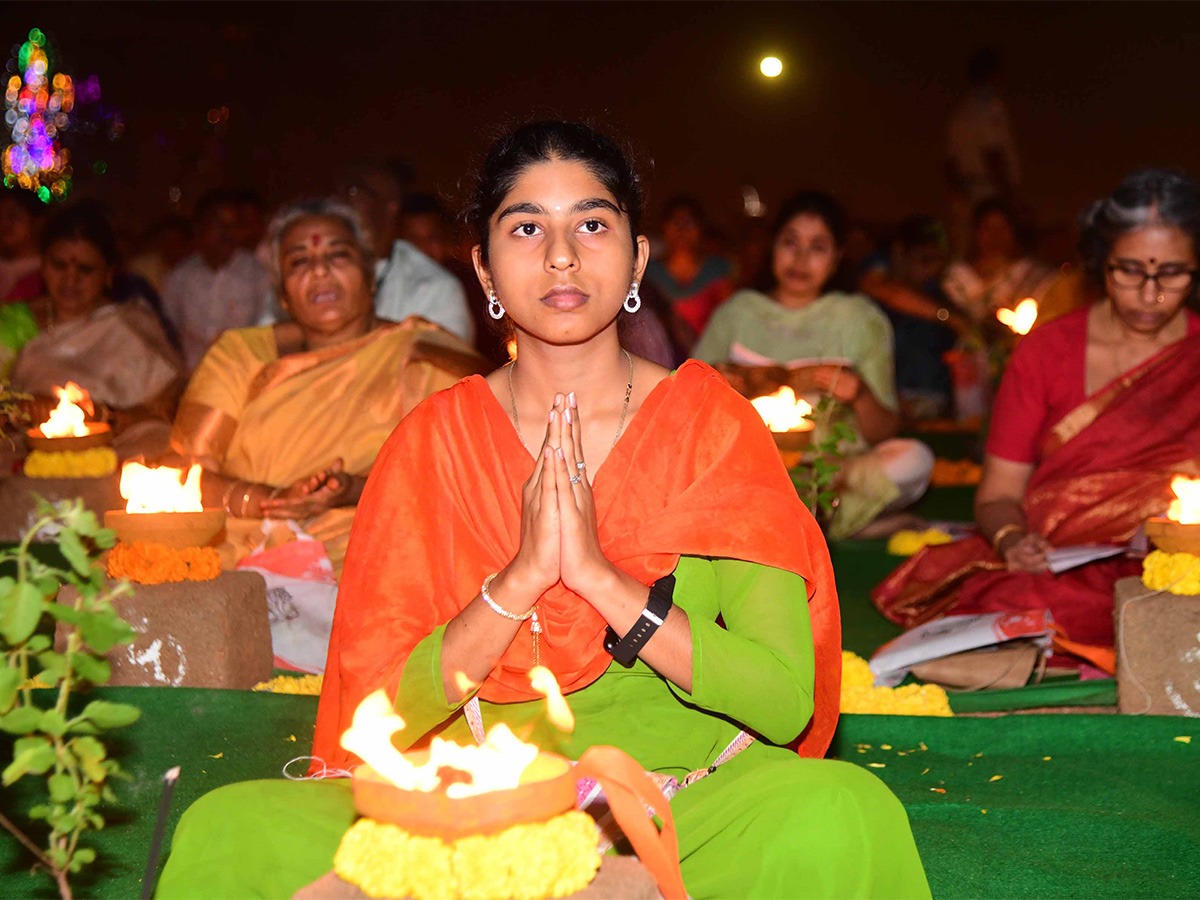 Karthika_20Deepotsavam_20In_20Tirupati_20Photos-16.jpg 16