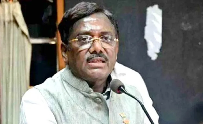 Vivek-Venkataswamy-1.jpg