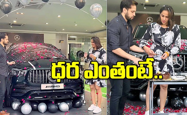 saina-nehwal-benz-car.jpg