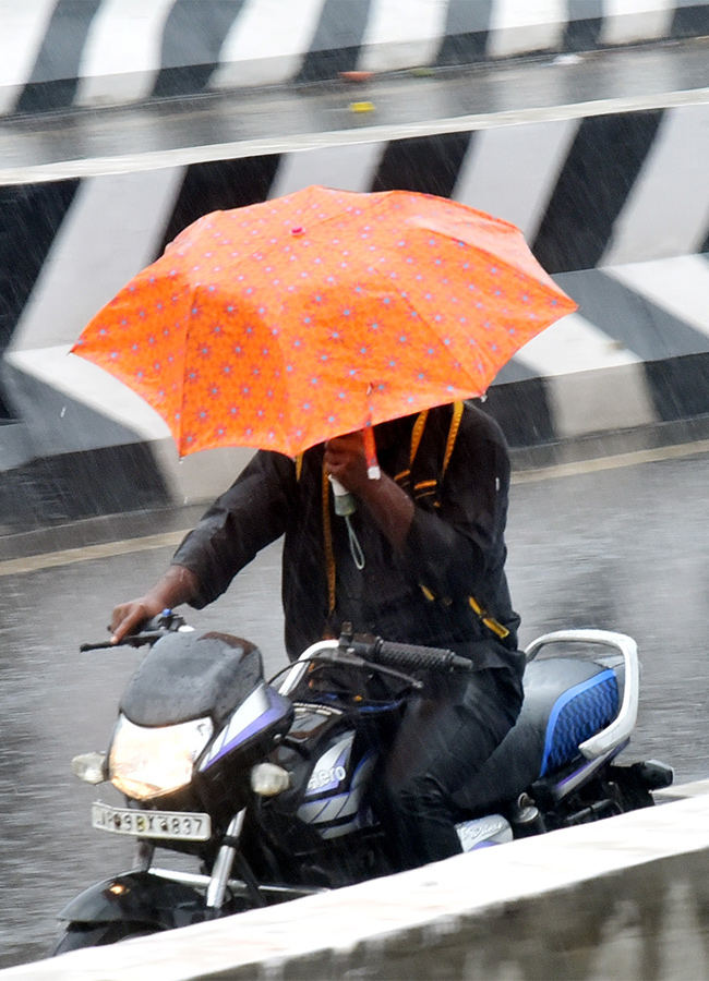 Heavy_20rains_20in_20Nellore_20District_20Photos-11.jpg 11