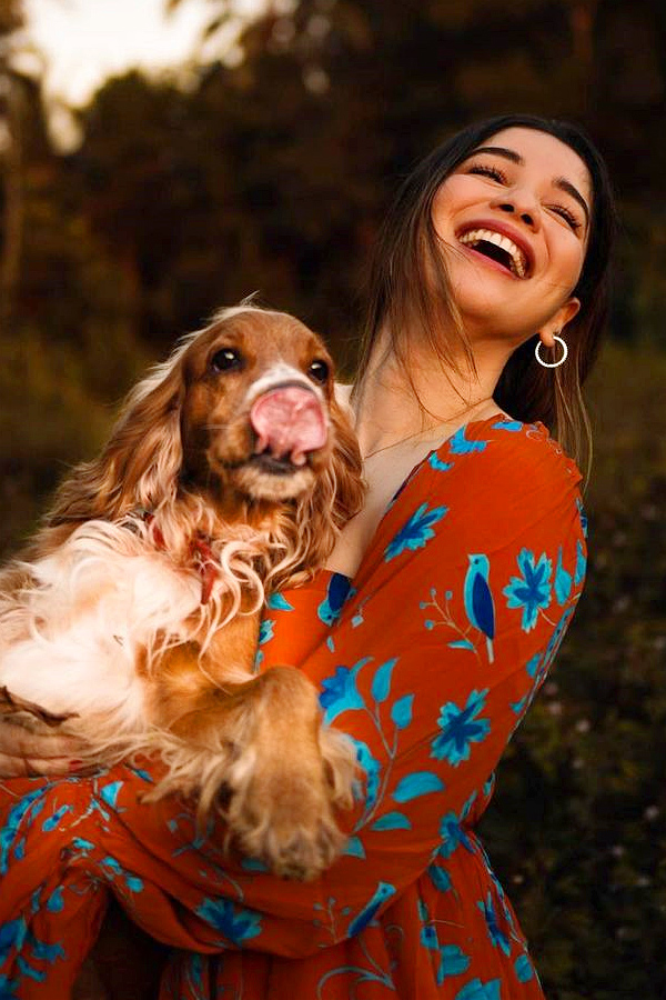 Sara_20Tendulkar_20Looks_20Stunning_20Photos35.jpg 7