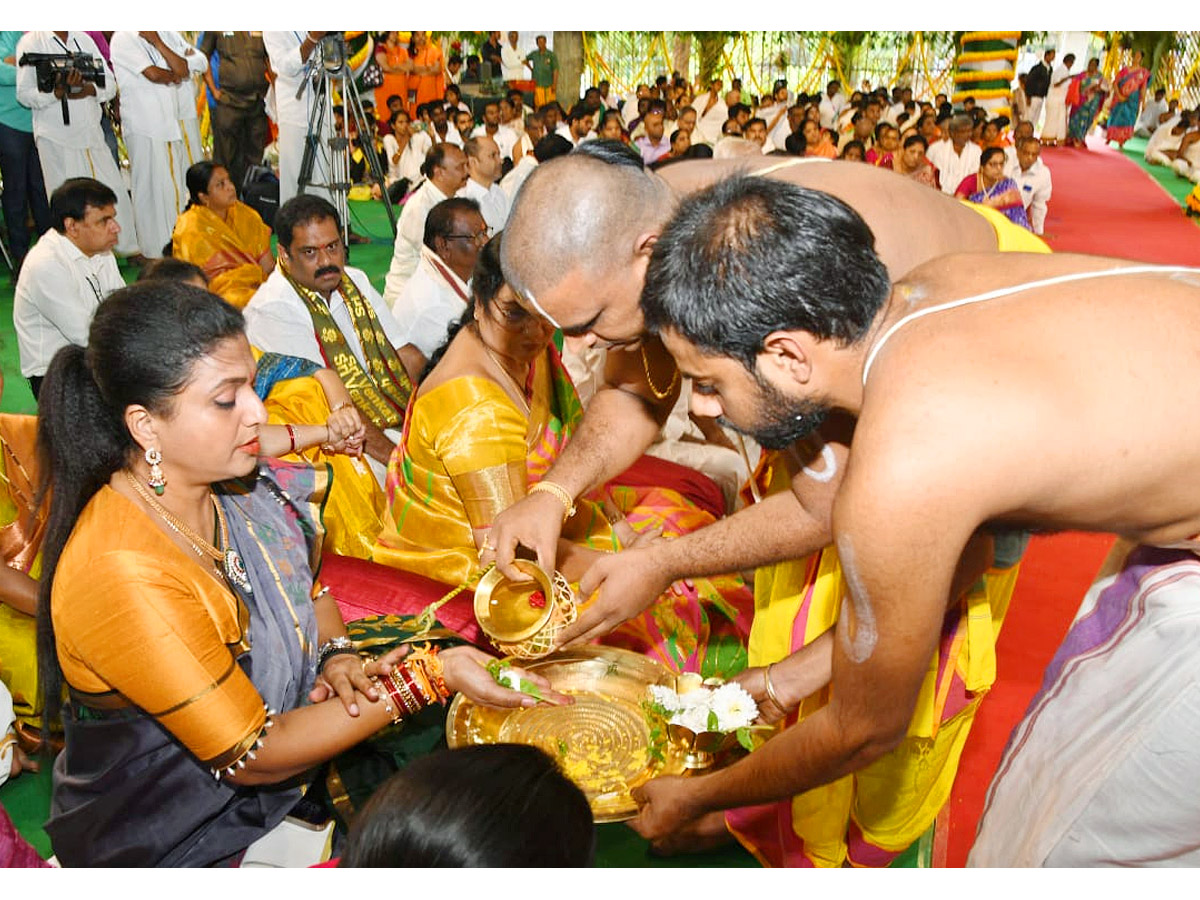 Sri_20Srinivasa_20Divyanugrah_20Homam_20PHotos_26.jpg 26