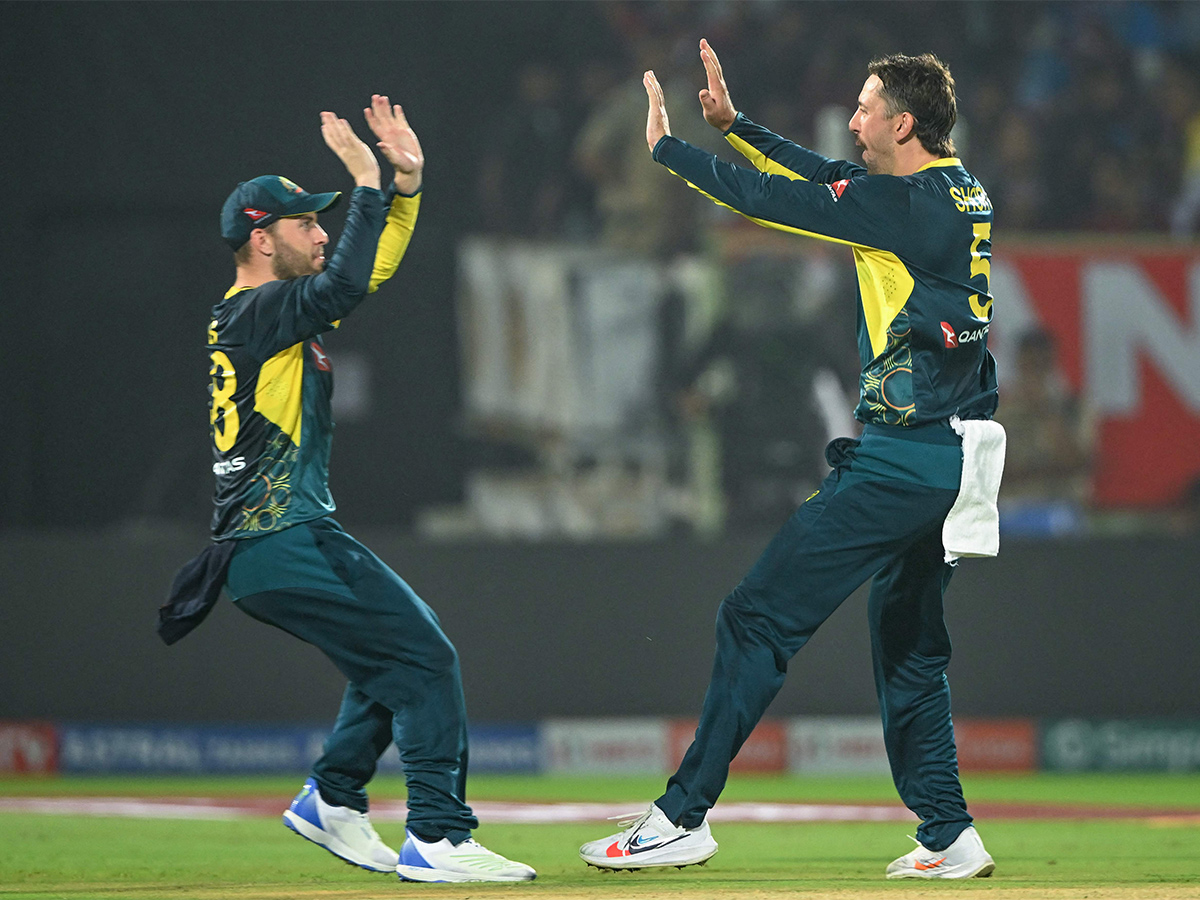 Twenty20_20international_20cricket_20match_20between_20India_20and_20Australia_20-24.jpg 21