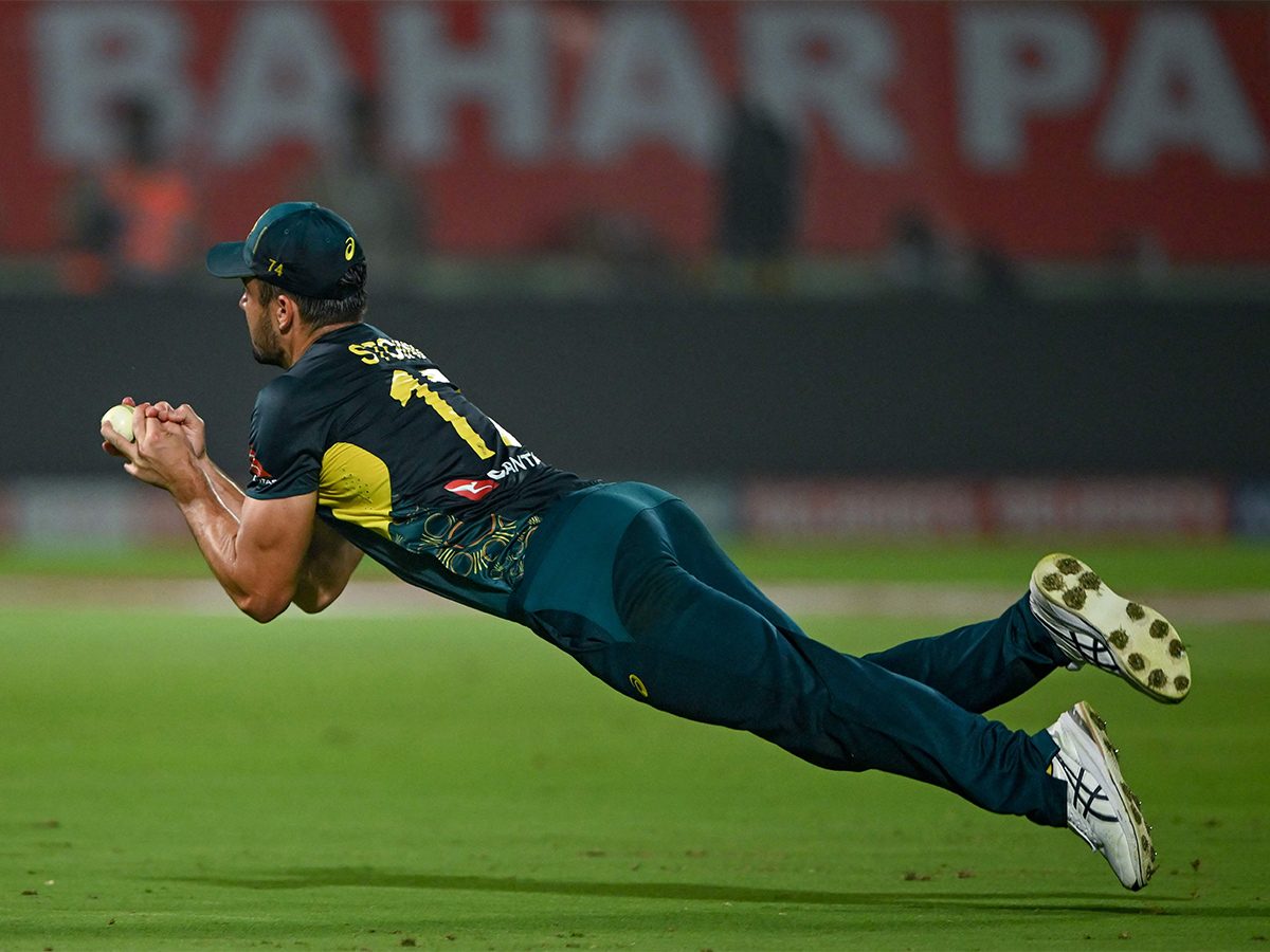 Twenty20_20international_20cricket_20match_20between_20India_20and_20Australia_20-29.jpg 25