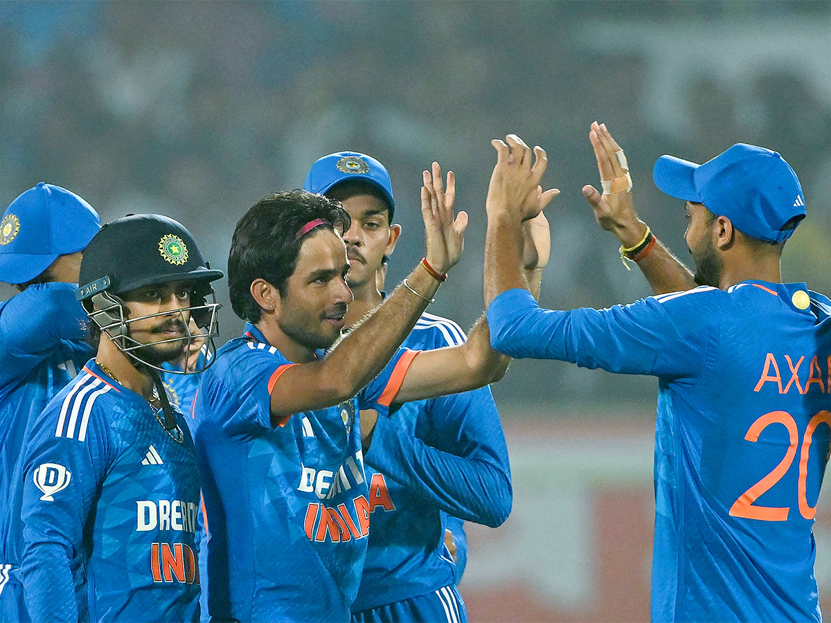 Twenty20_20international_20cricket_20match_20between_20India_20and_20Australia_20-6.jpg 6