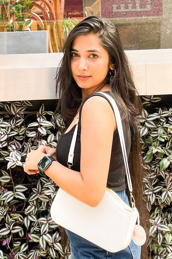 swati5.jpg 13