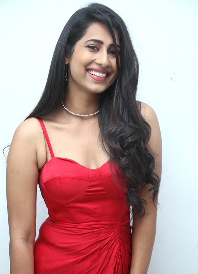 Actress_20Priya_20Hegde_20_E2_80_8BHot_20pics33.jpg 30