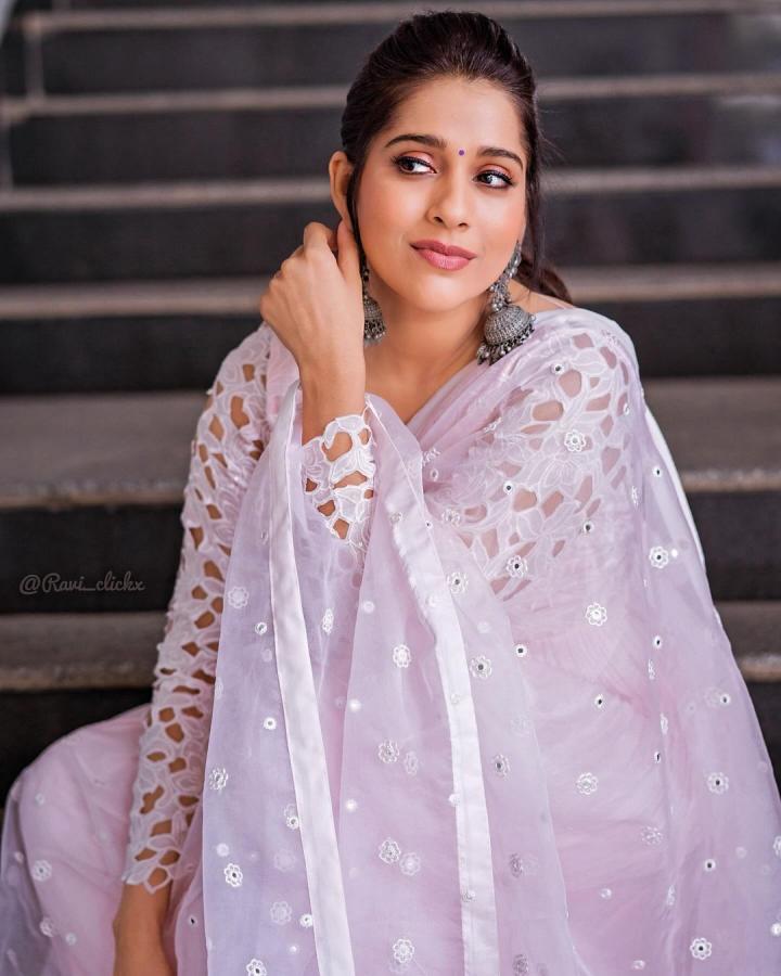 Rashmi-Gautam-insta-pics.jpg 9
