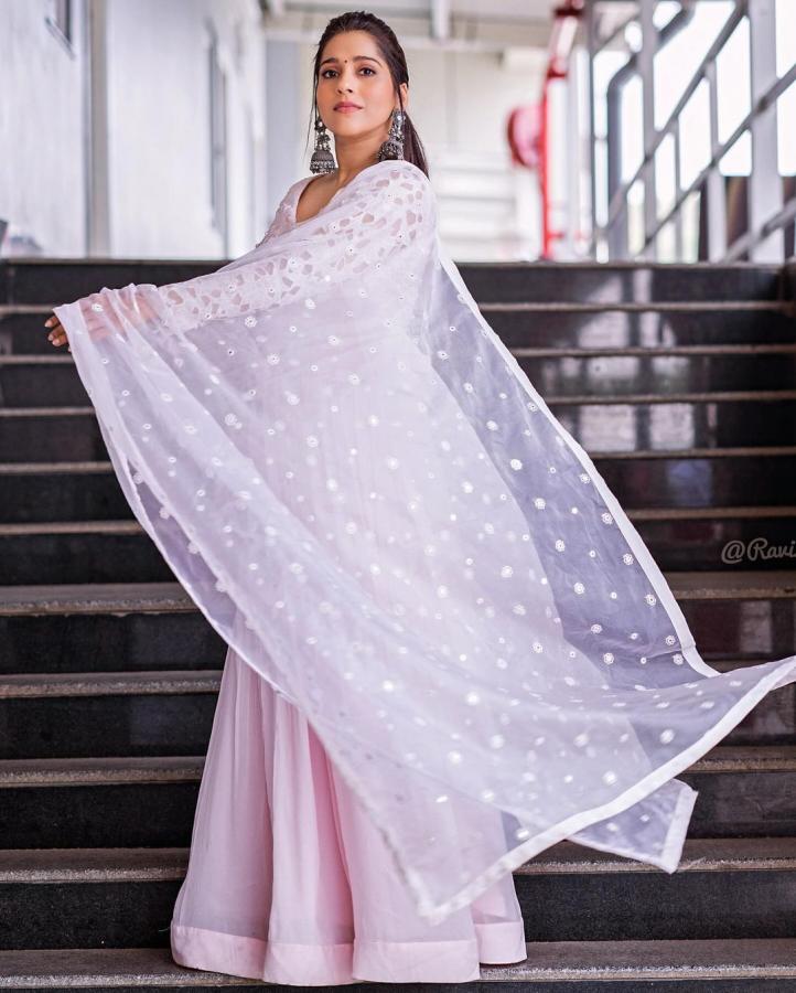 Rashmi-Gautam-latest-pics.jpg 5