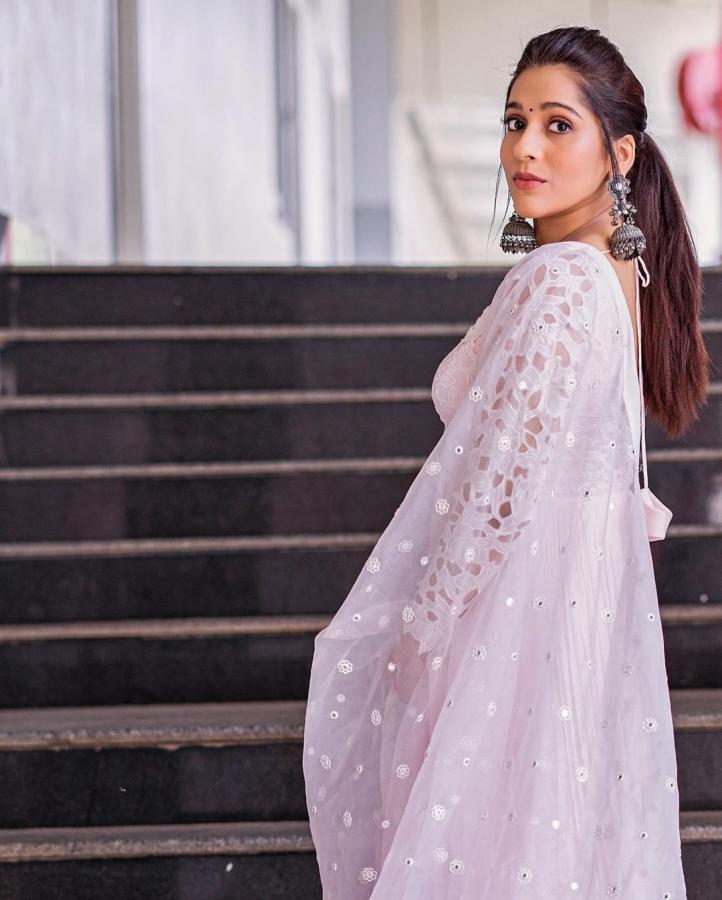 Rashmi-Gautam-photos.jpg 4