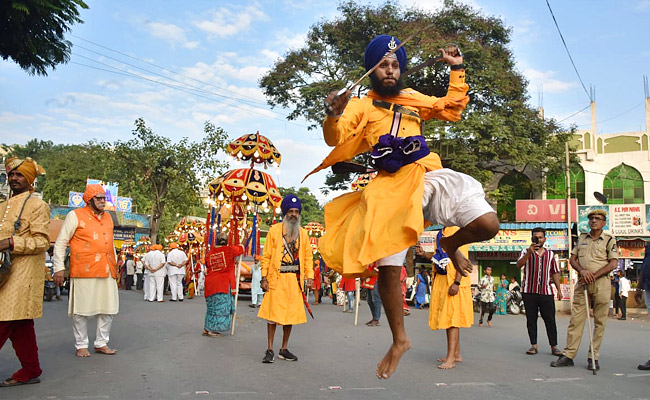 Nagar-Kirtan-08.jpg 8