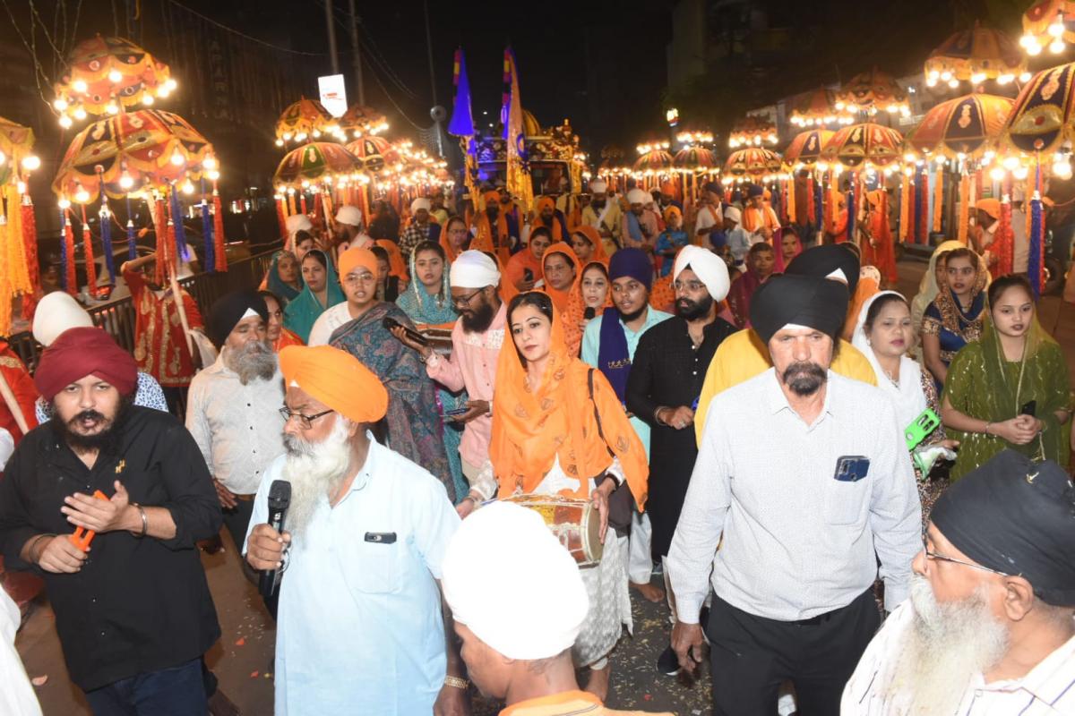 Nagar-Kirtan-15.jpeg 15