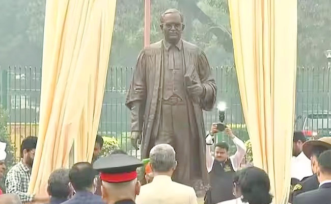 ambedkar-statue13.jpg