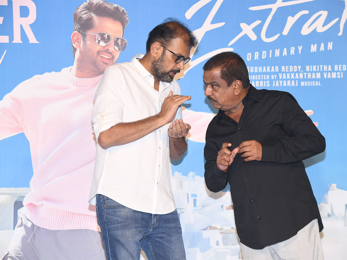 Extra_20Ordinary_20Man_20Trailer_20Launch_20Pics-13.jpg 12