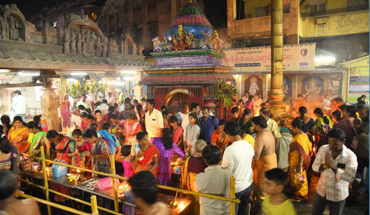 Karthika-Pournami-07.jpg 7