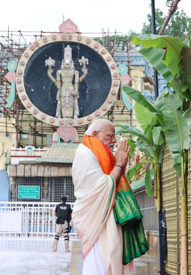Modi-Tirumala-06_0.jpg 6