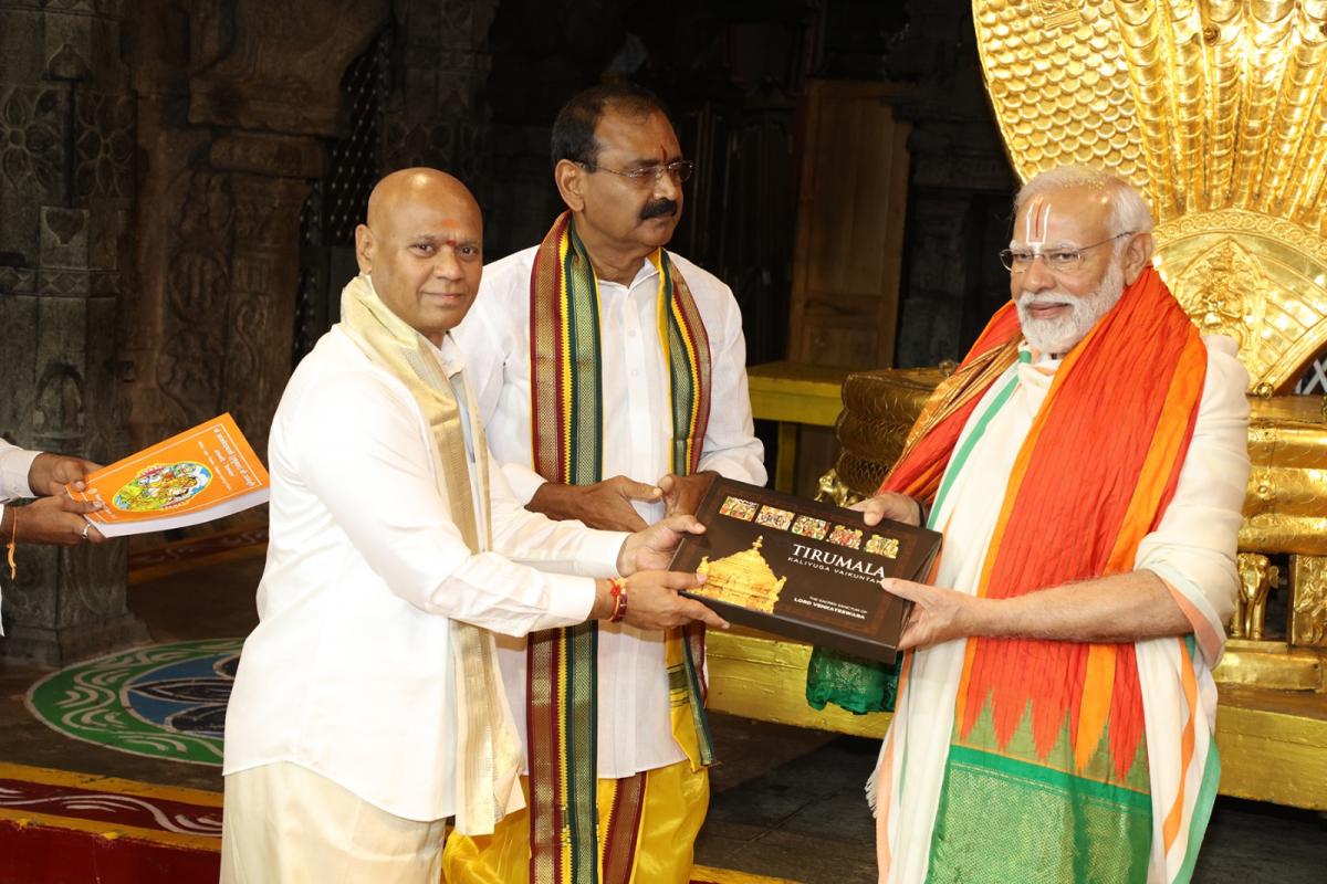 Modi-Tirumala-08.jpeg 8