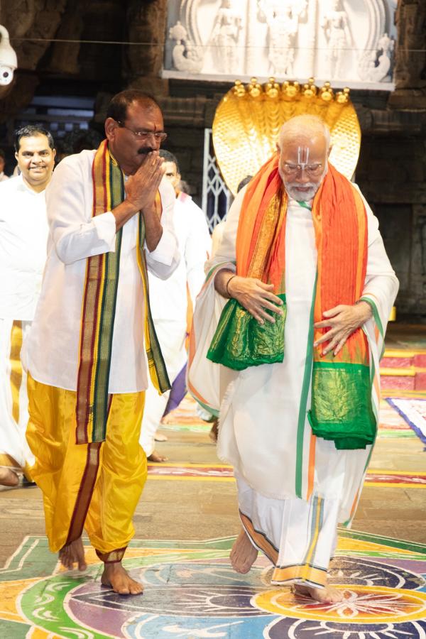 Modi-Tirumala-11.jpeg 11