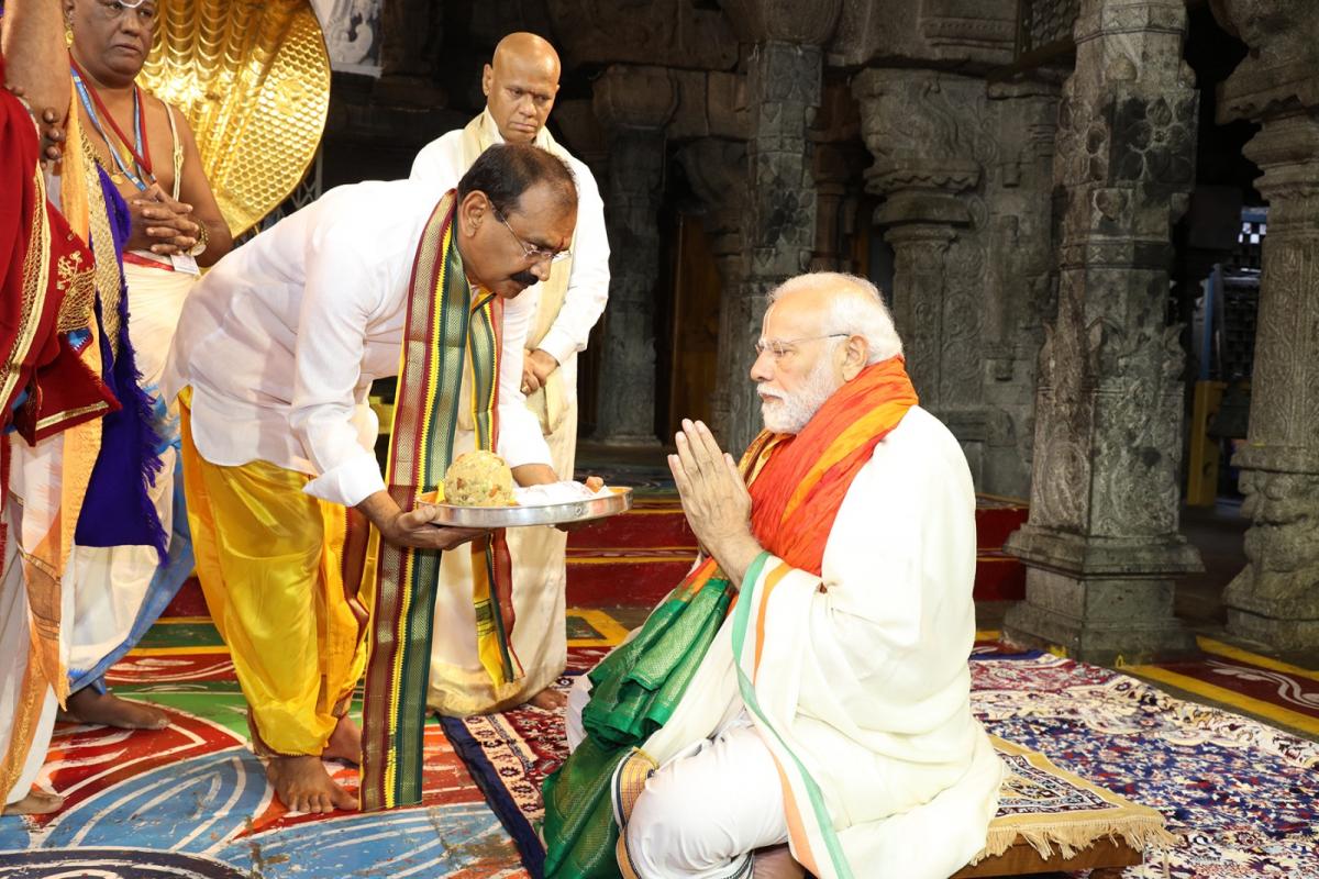 Modi-Tirumala-15.jpeg 15