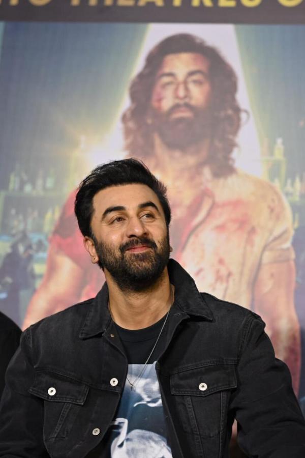 ranbir.jpg 3