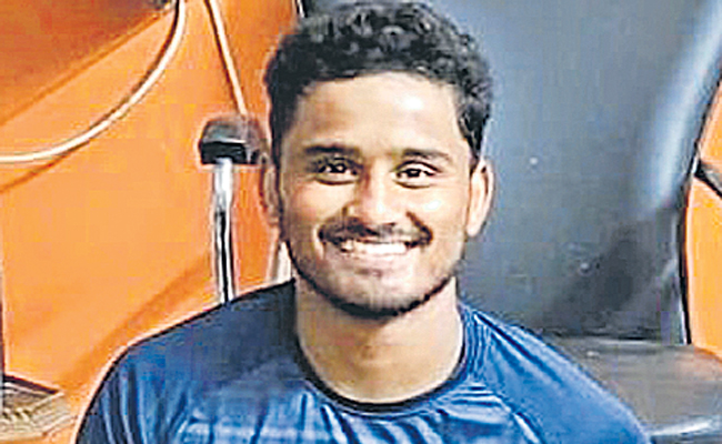 ROHIT-RAYUDU-33F.jpg