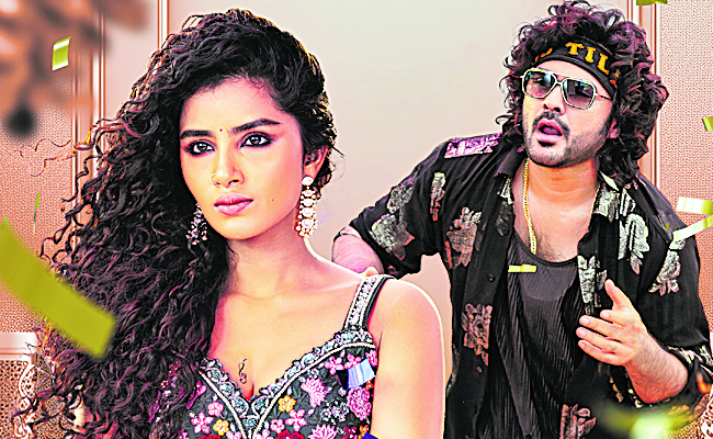 Radhika_20Song_20Still_202_20_281_29.jpg