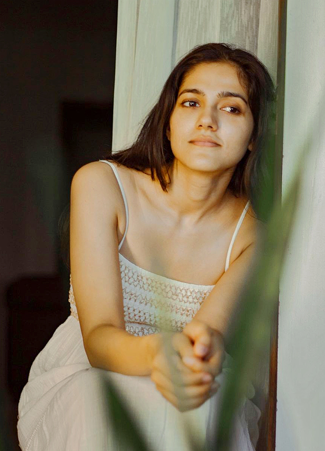 Simran_20Choudhary_20Latest_20photos-12.jpg 12