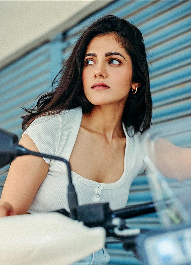 Simran_20Choudhary_20Latest_20photos-6.jpg 6