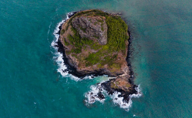 red-rock-island.jpg
