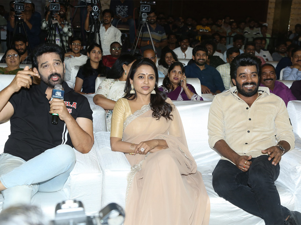 Calling_20Sahasra_20Pre_20Release_20Event_20Pics-22.jpg 22