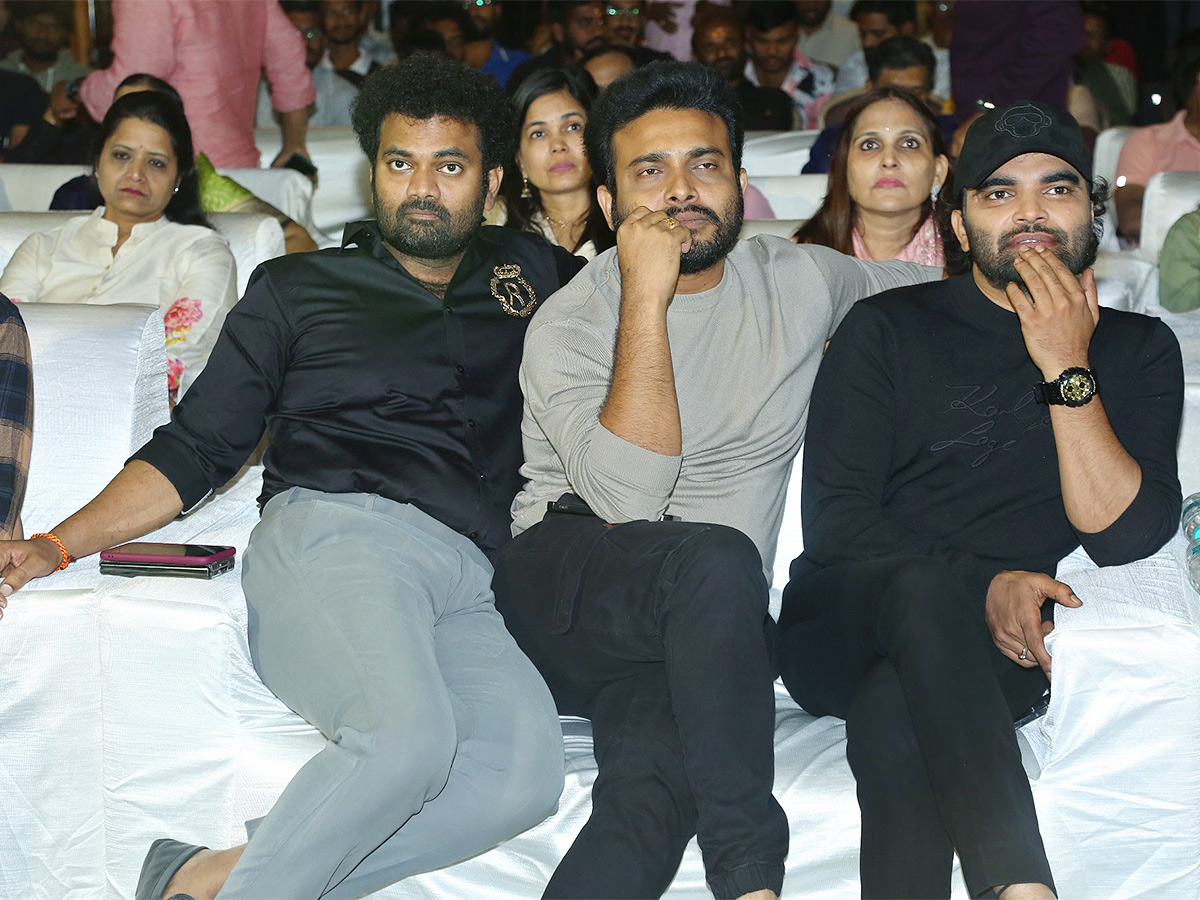 Calling_20Sahasra_20Pre_20Release_20Event_20Pics-3.jpg 3