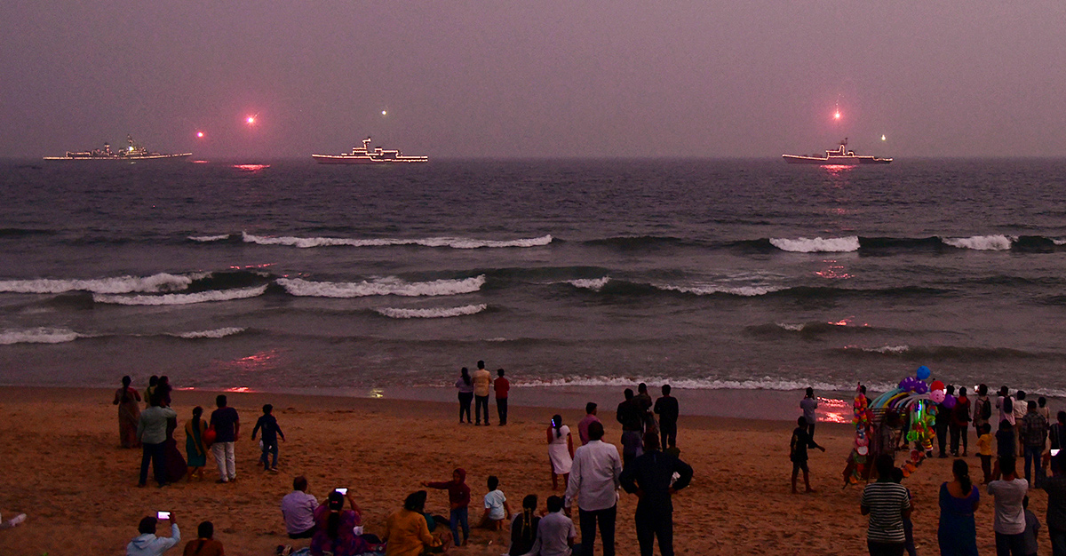 navy_20day_20celebration_20in_20visakhapatnam-14.jpg 14