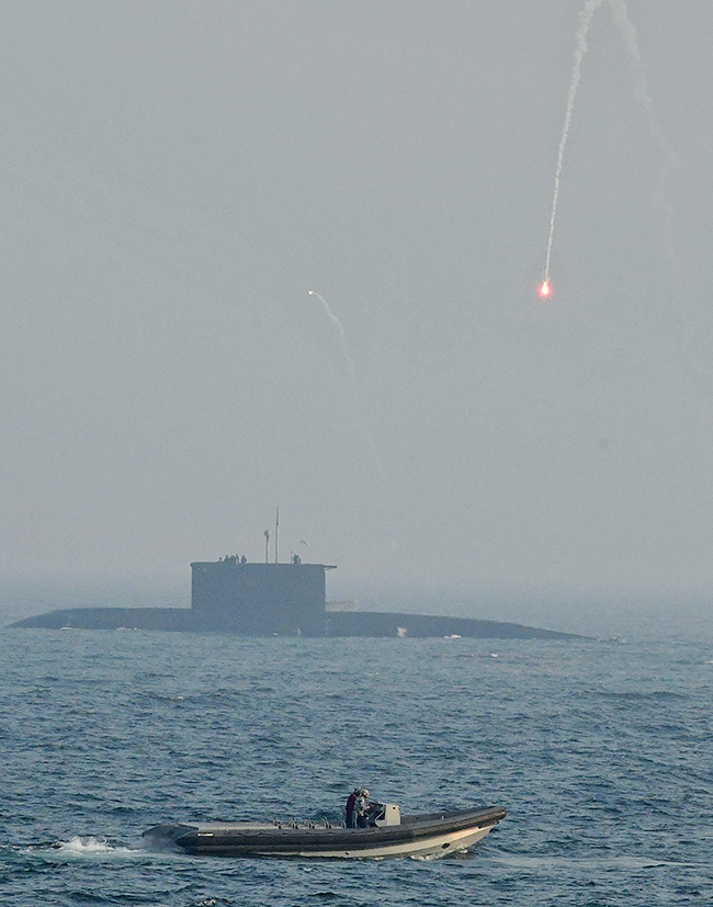 navy_20day_20celebration_20in_20visakhapatnam-18.jpg 18